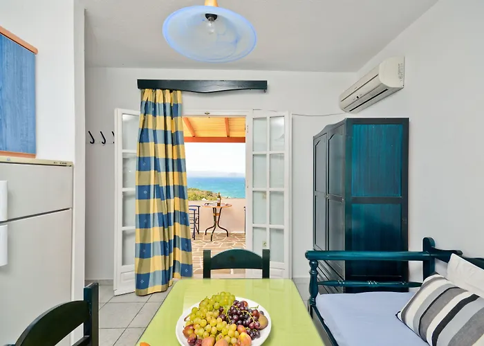 Ydreos & Appartement Mikri Vigla