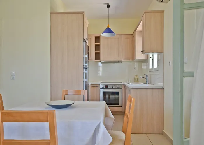 Ydreos & Appartement Mikri Vigla